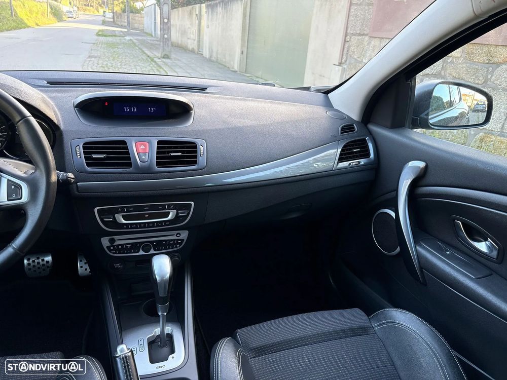 Renault Mégane 1.5 dCi GT Line EDC - 24