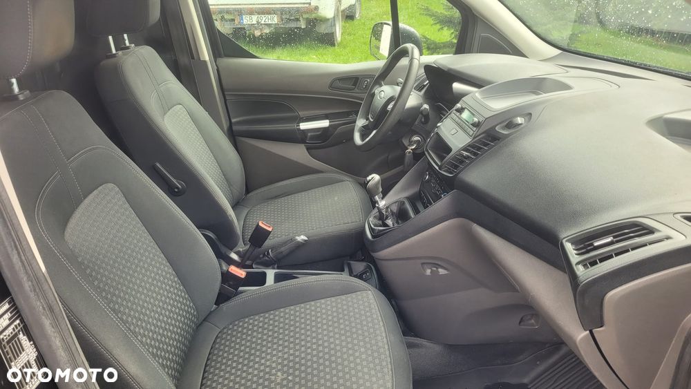 Ford Transit Connect - 11