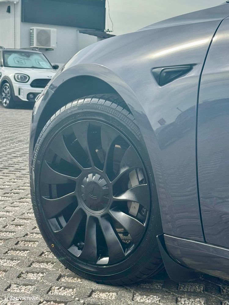 Tesla Model 3 Performance Dual Motor AWD - 14