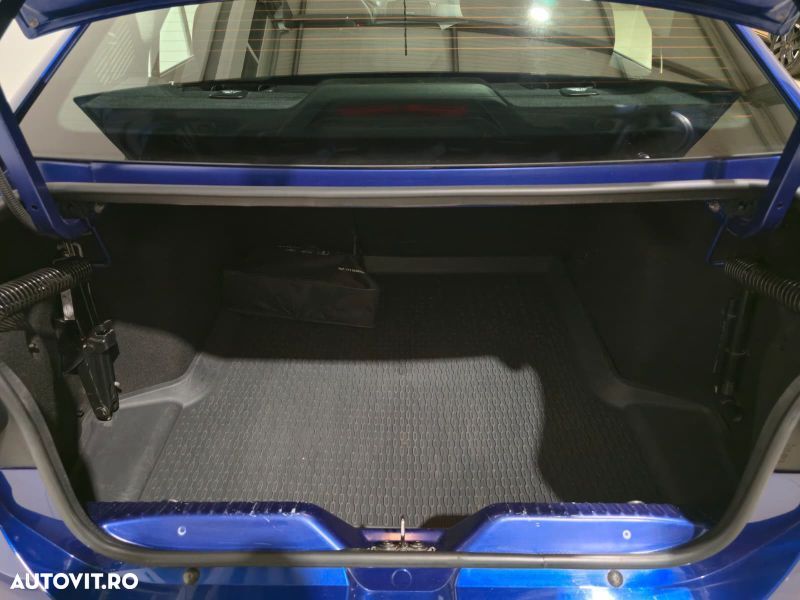 Dacia Logan SCe 65 Access - 9