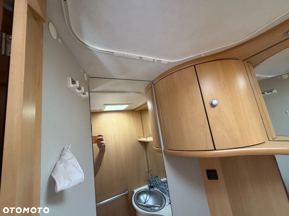 Dethleffs 750 Camper - 22