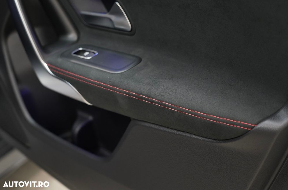 Mercedes-Benz A 200 7G-DCT AMG Line - 39