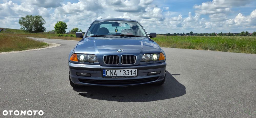 BMW Seria 3 - 2