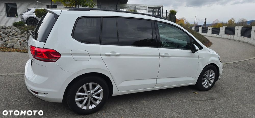 Volkswagen Touran 1.6 TDI BMT Trendline - 18