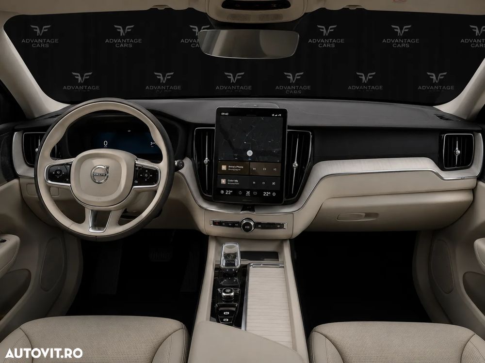 Volvo XC 60 B5 AT AWD MHEV Plus Dark - 3