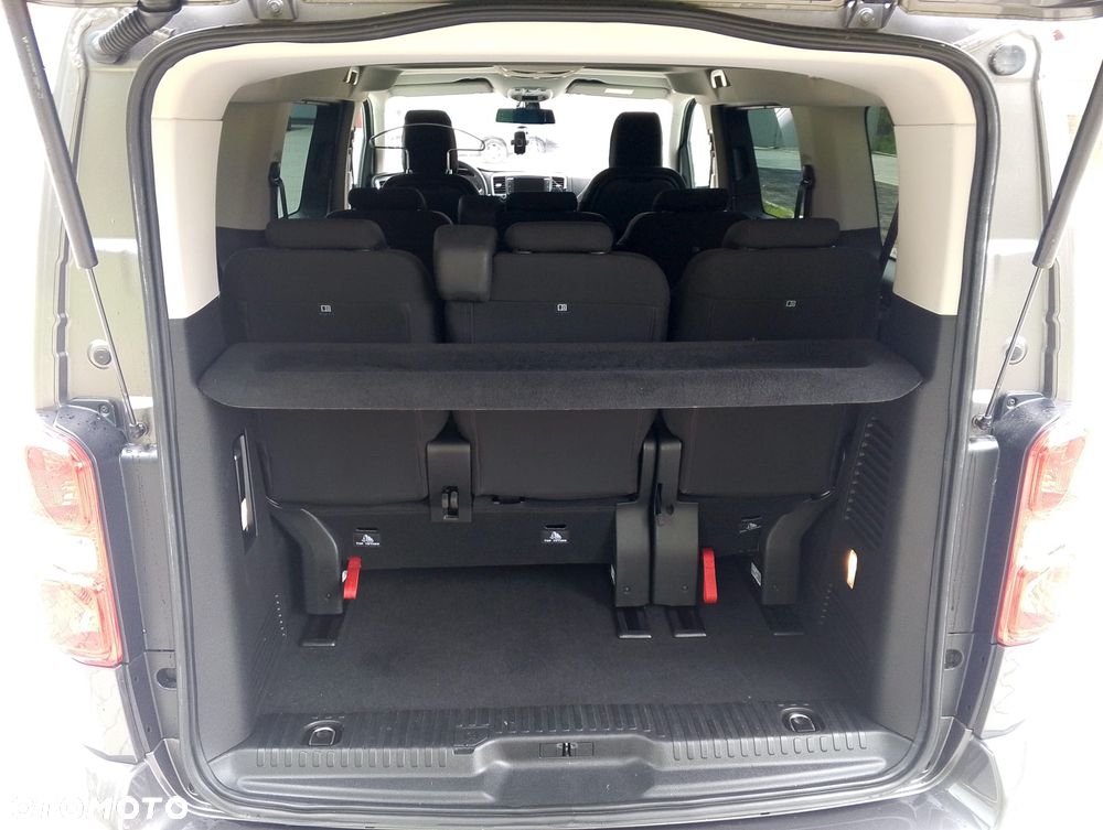 Peugeot Traveller 2.0 BlueHDi Compact Active - 20