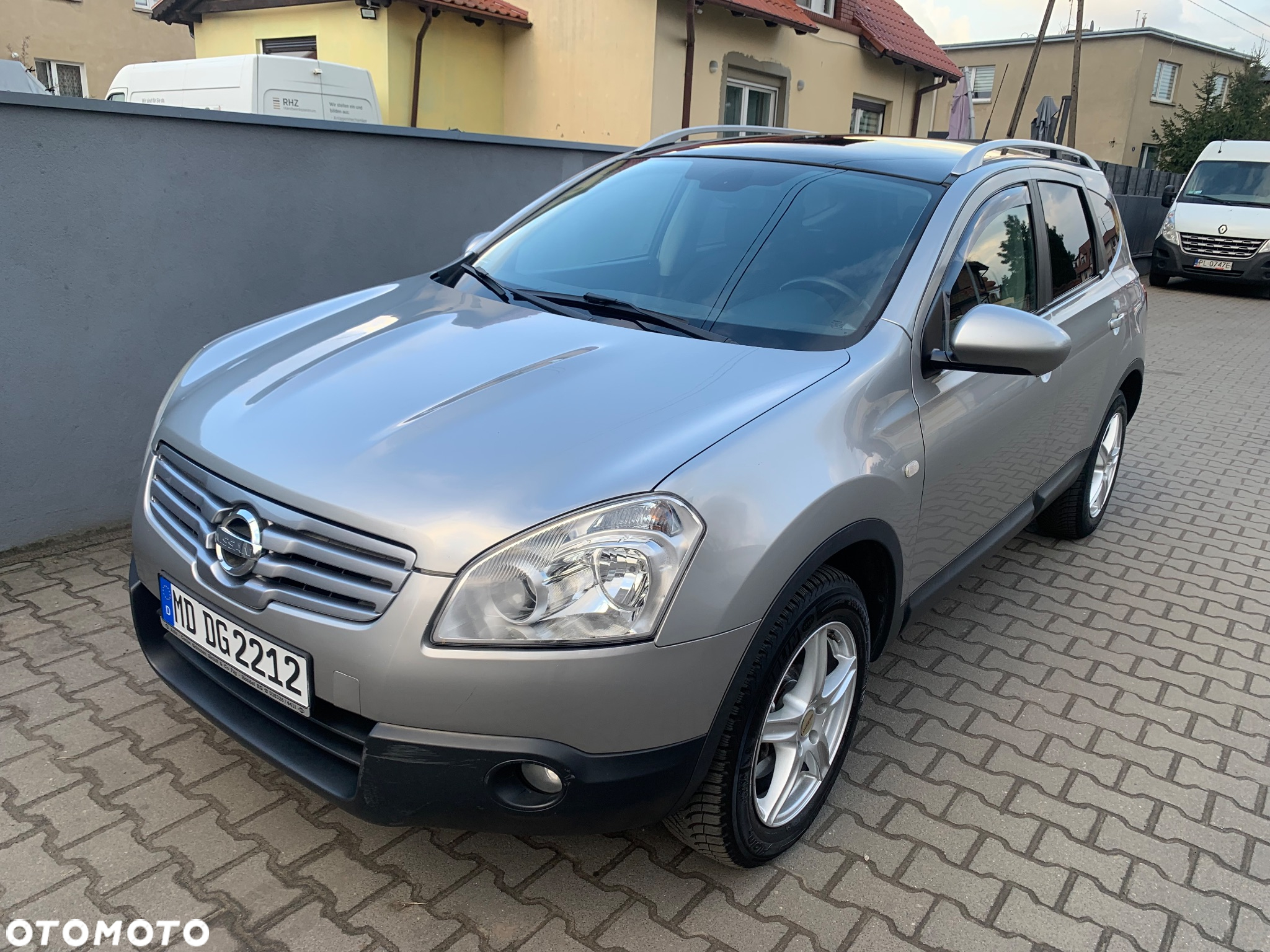 Nissan Qashqai+2 - 3