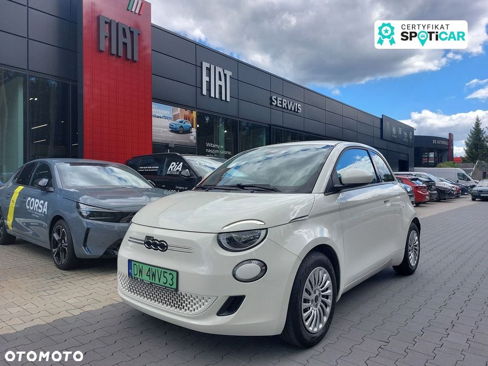 Fiat 500e - 1