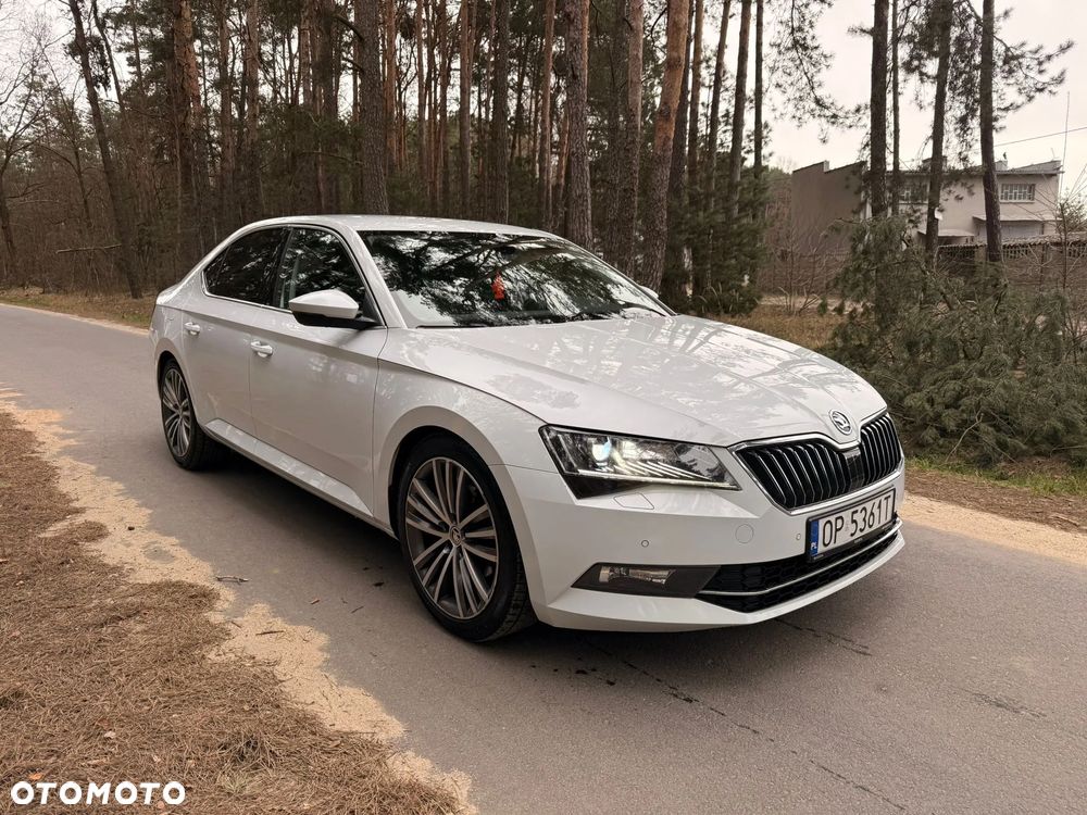 Skoda Superb 2.0 TDI 4x4 Style DSG - 1