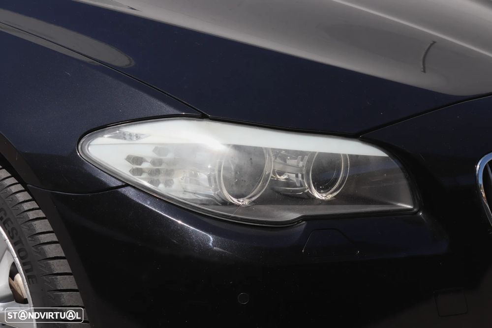 BMW 520 d Auto - 32
