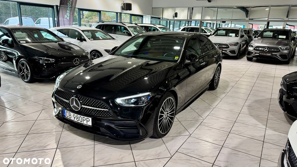 Mercedes-Benz C-Class 2023 photo 2