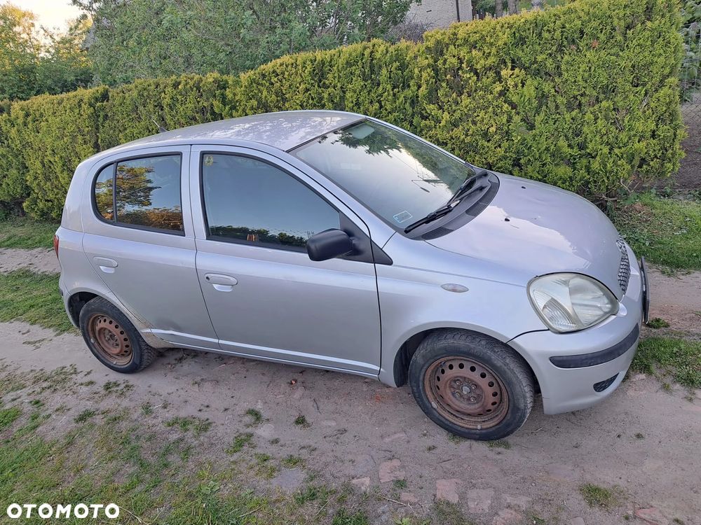 Toyota Yaris 1.0 Terra - 3