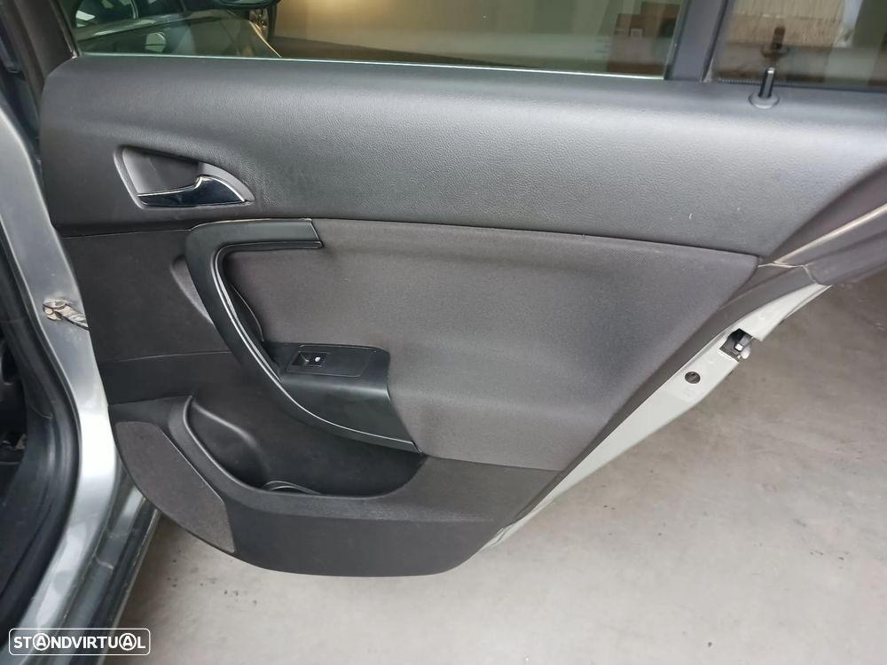 Opel Insignia Sports Tourer 2.0 CDTi Executive S/S - 30