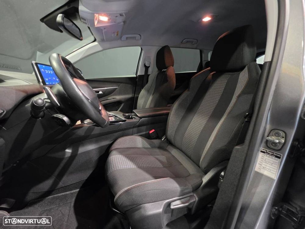 Peugeot 5008 PureTech 130 EAT8 Stop & Start Active - 18