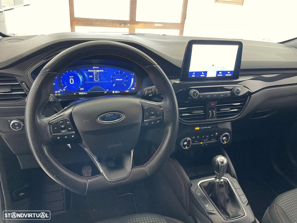 Ford Kuga 1.5 EcoBoost ST-Line Design - 21