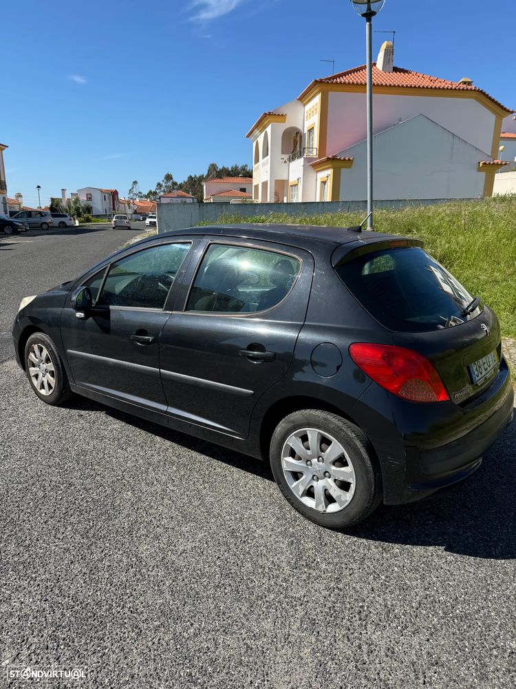 Peugeot 207 1.4 HDi Trendy - 3