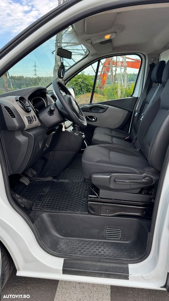 Renault Trafic - 10