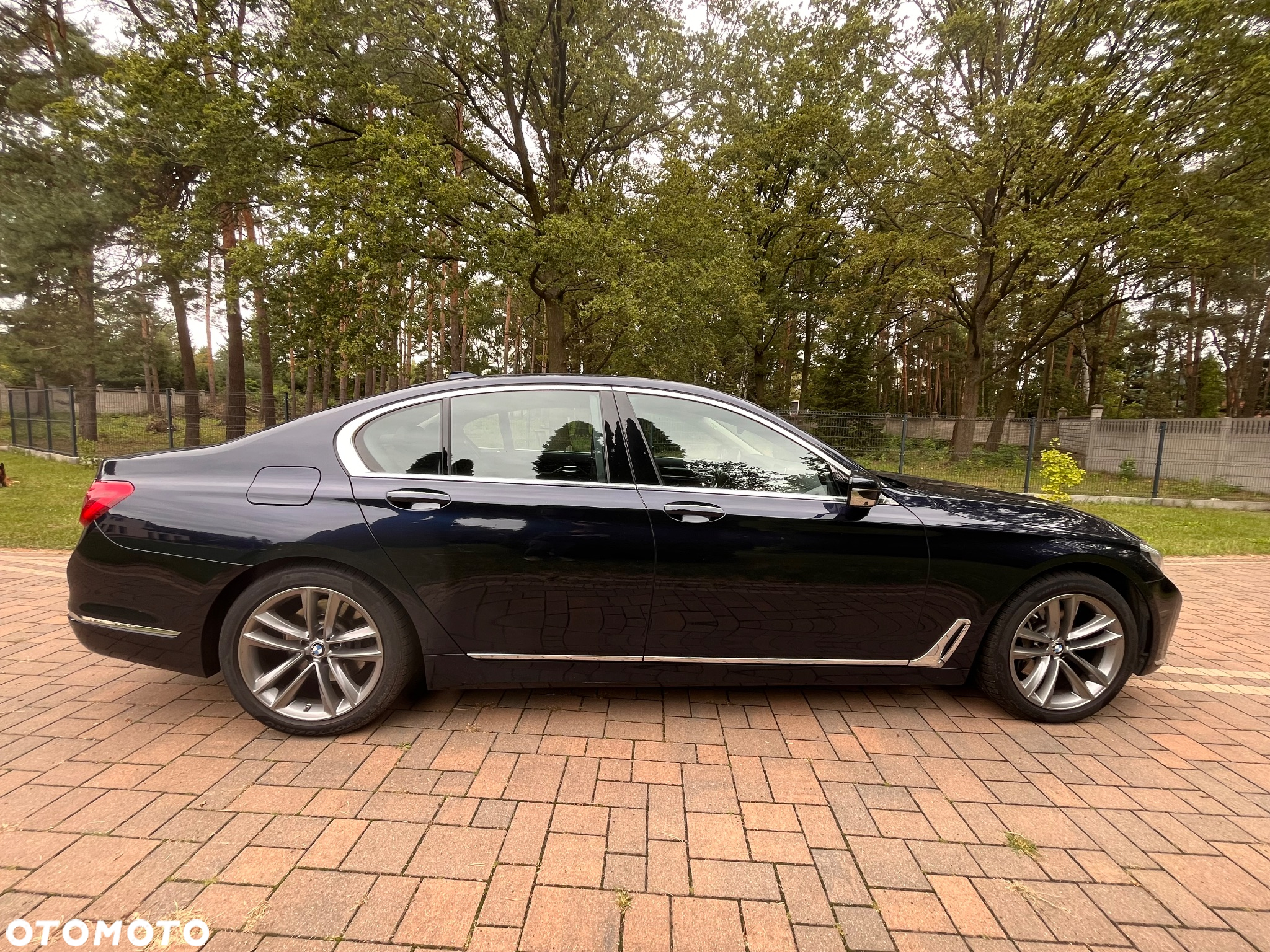 BMW Seria 7 740d xDrive - 3