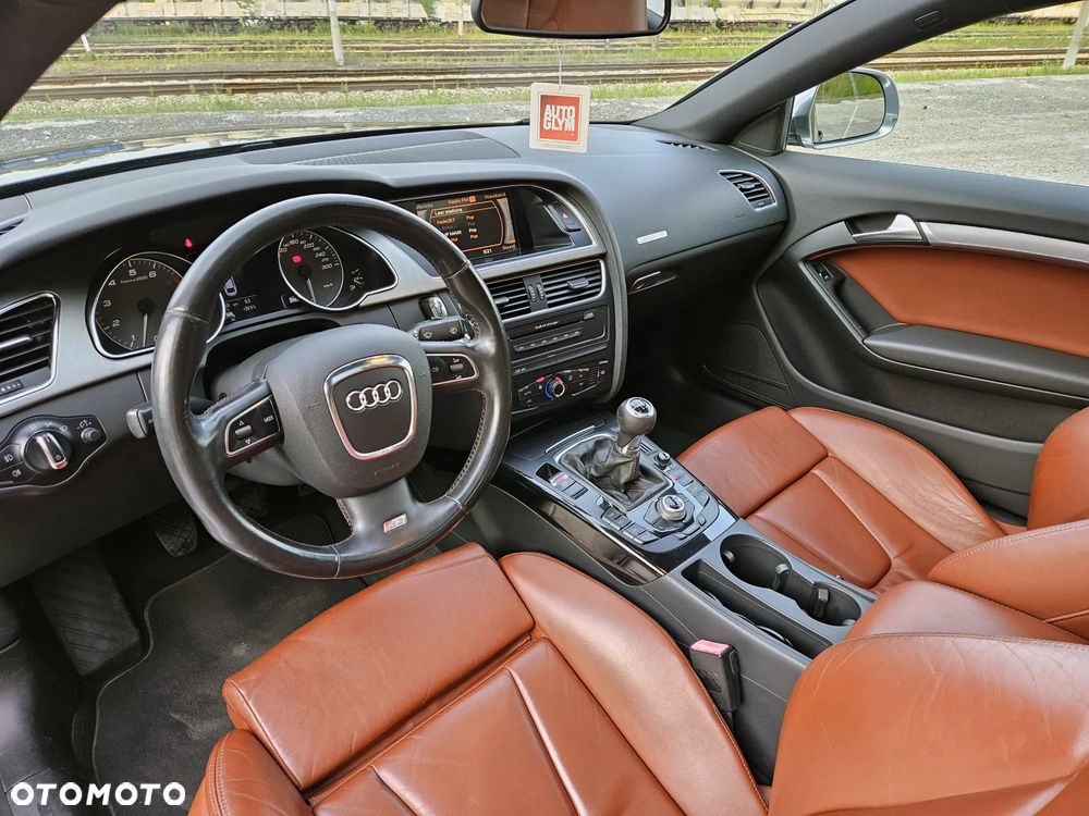 Audi S5 Coupé 4.2 Quattro - 10