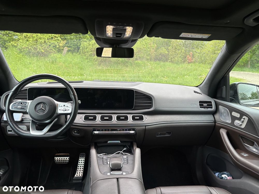 Mercedes-Benz GLS - 25