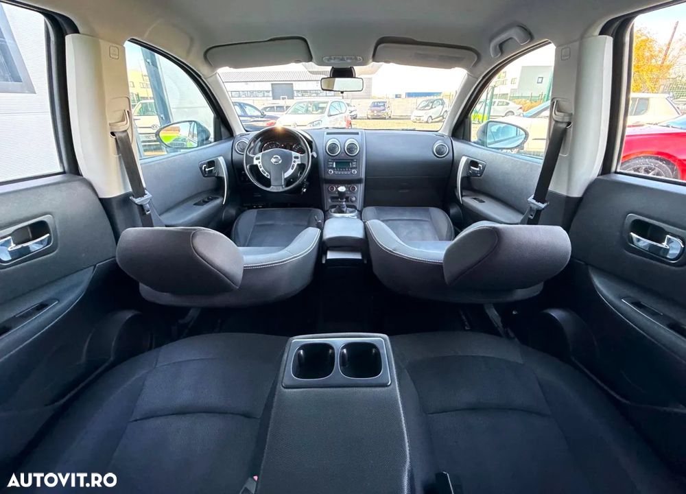 Nissan Qashqai 1.6 dCi DPF 4x4 acenta - 24