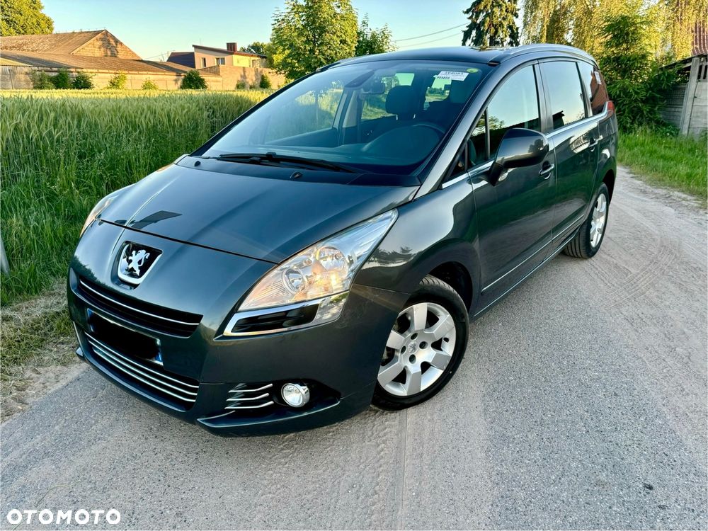 Peugeot 5008 - 1
