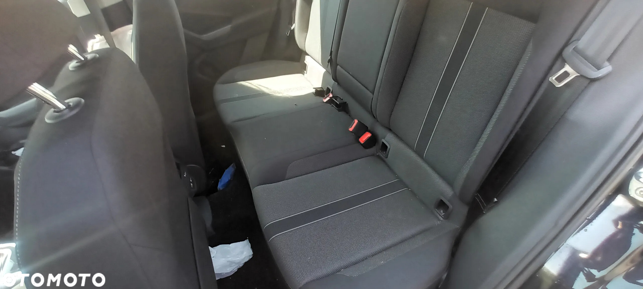 Volkswagen T-Roc 1.5 TSI Style DSG - 31
