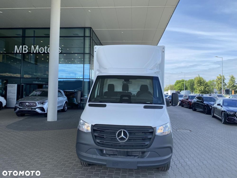 Mercedes-Benz Sprinter - 3