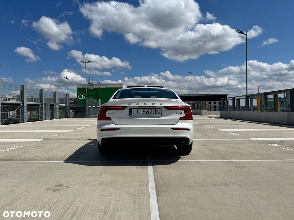 Volvo S60 T6 AWD Momentum Pro - 6