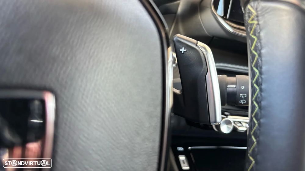 Peugeot 2008 1.2 PureTech GT EAT8 - 10