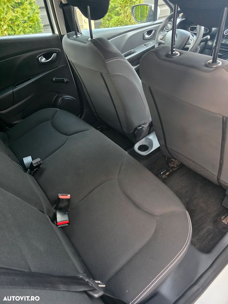 Renault Clio - 8