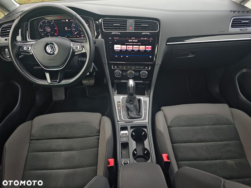 Volkswagen Golf 2.0 TDI R-Line DSG - 22