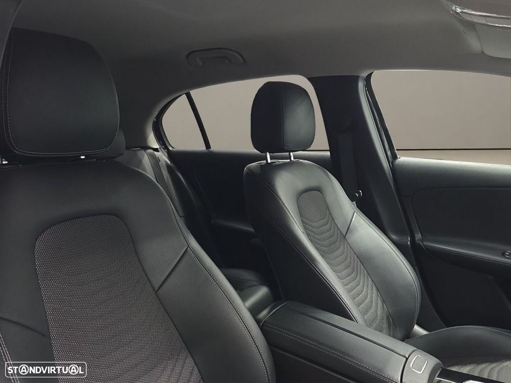 Mercedes-Benz A 200 Progressive Aut. - 13