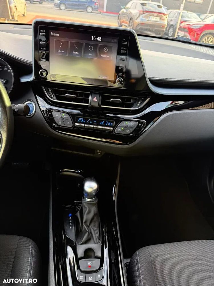 Toyota C-HR - 19