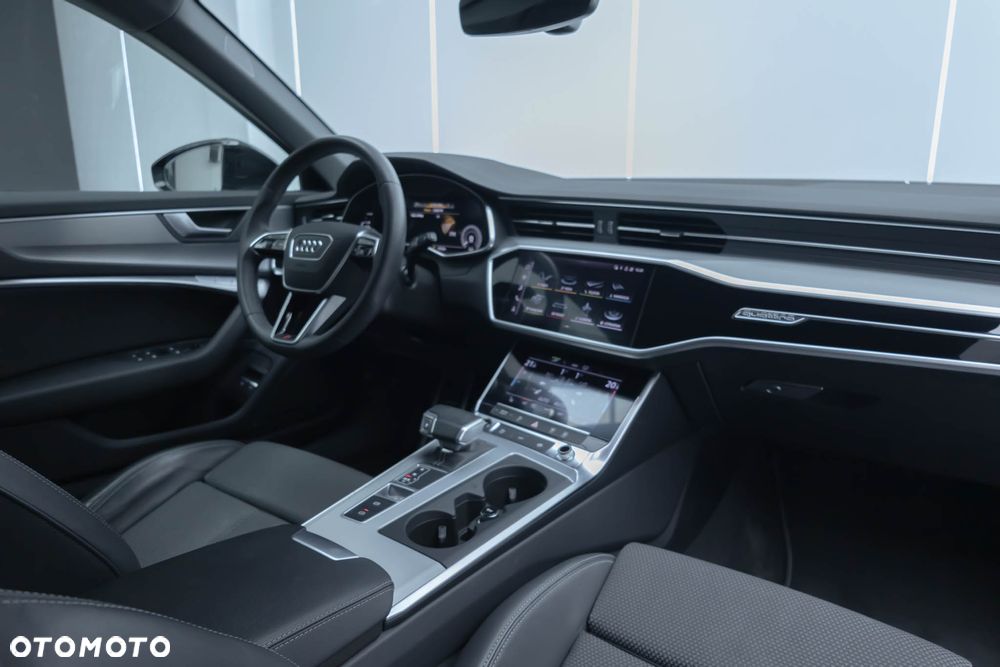 Audi A6 Avant 55 TFSI e quattro S tronic S line - 24