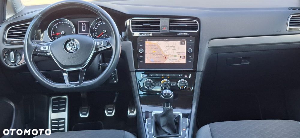 Volkswagen Golf 1.6 TDI SCR Join - 13