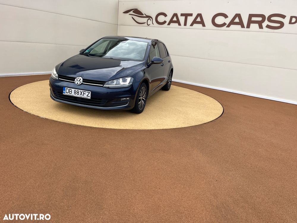 Volkswagen Golf 2.0 TDI BlueMotion Technology DSG Allstar - 3