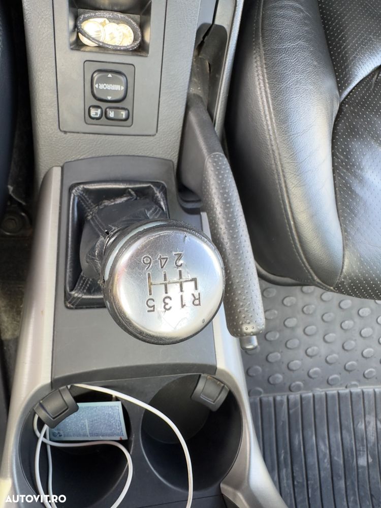 Toyota RAV4 - 9