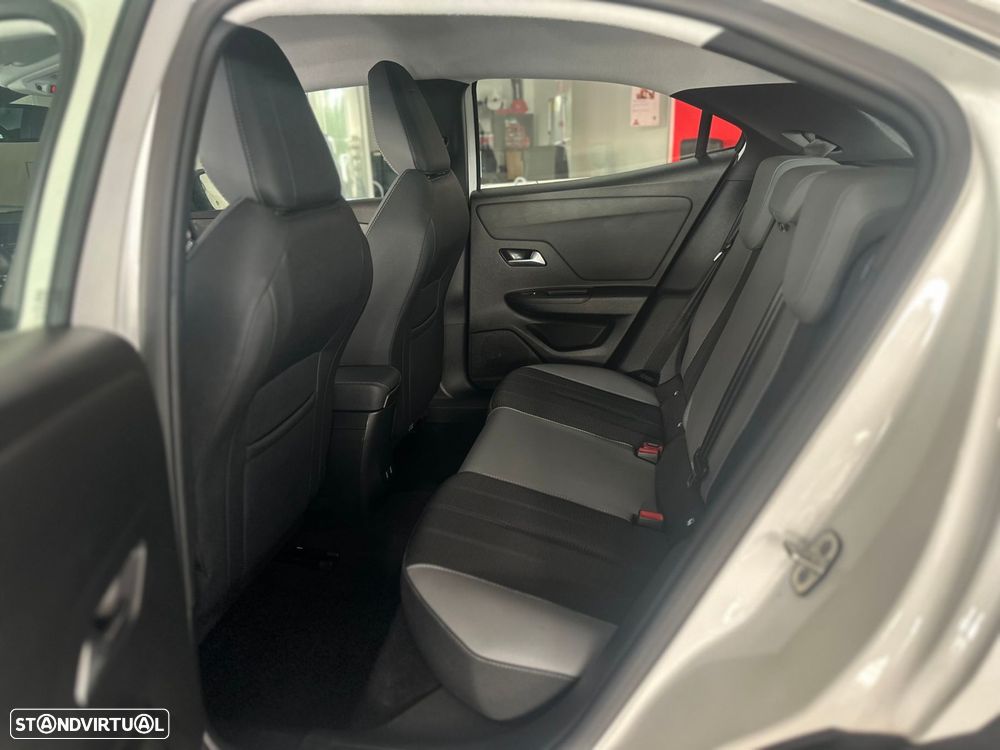 Opel Mokka-e - 18