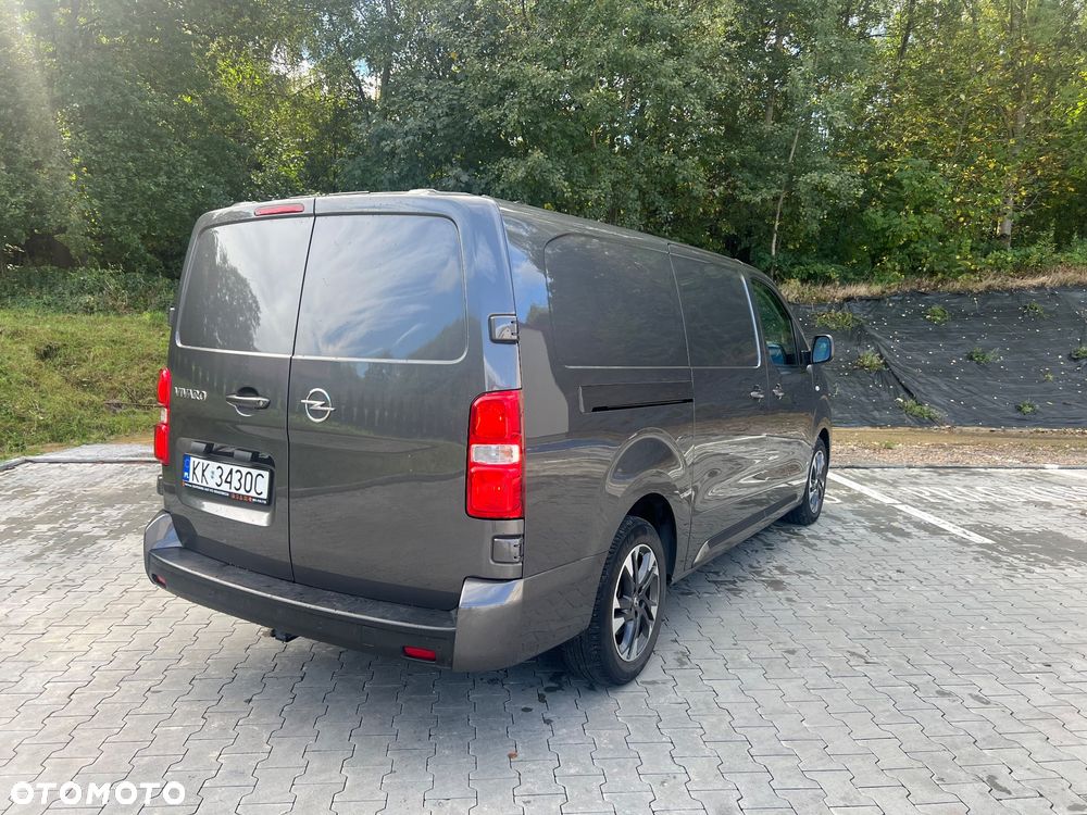 Opel Vivaro C - 18