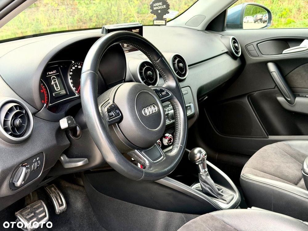 Audi A1 Sportback 1.6 TDI S tronic sport - 23