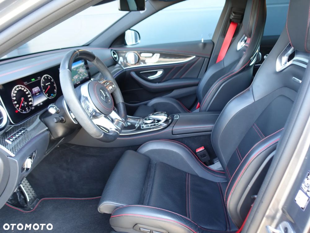 Mercedes-Benz Klasa E AMG 53 4Matic AMG Speedshift 9G-TCT - 12