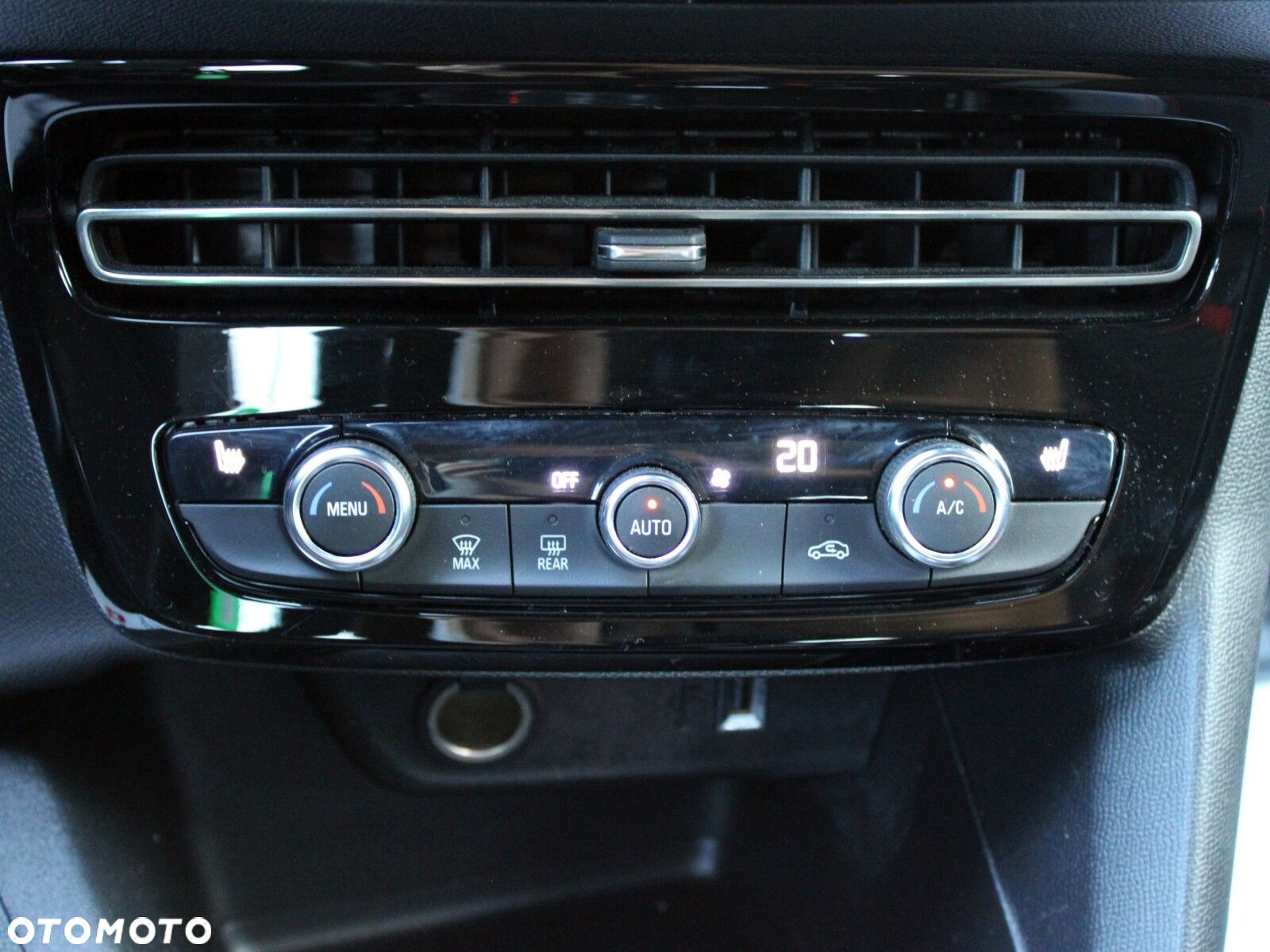 Opel Mokka 1.2 T GS S&S - 21