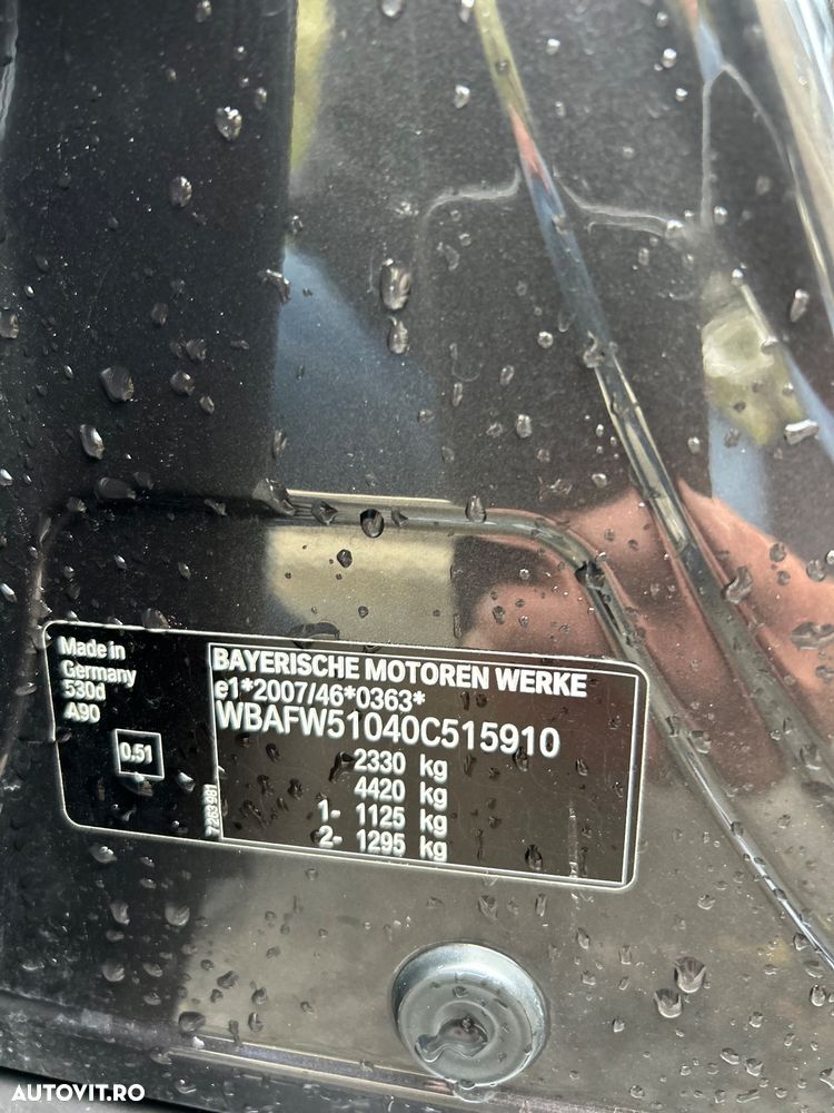 BMW Seria 5 530d Aut. - 18
