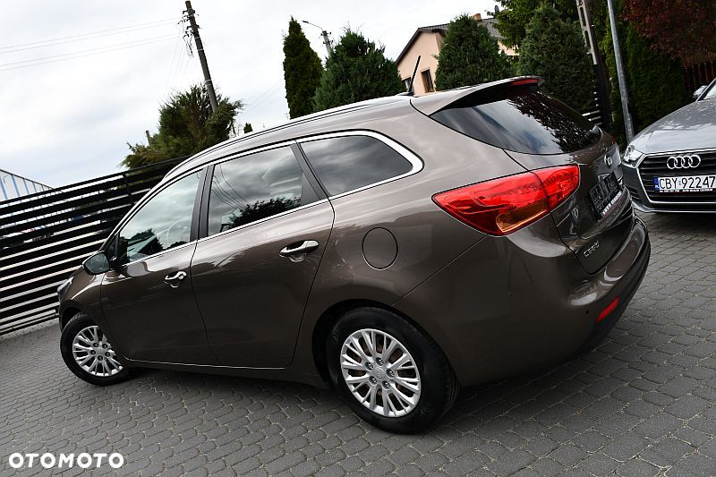 Kia Ceed 1.6 GDI Platinum Edition - 3