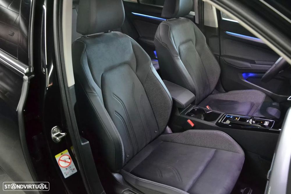 VW Golf 1.5 TSI e-Hybrid Style DSG - 26