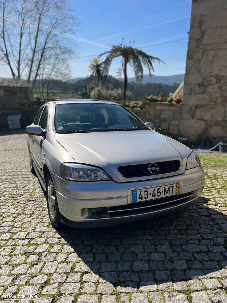 Opel Astra - 1