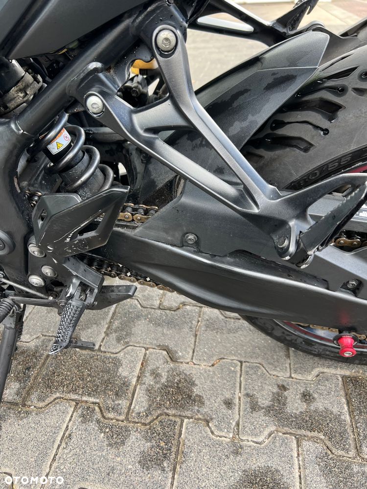 Suzuki GSX - 18