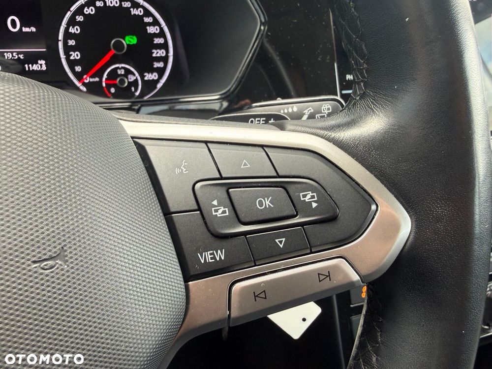 Volkswagen T-Cross - 21