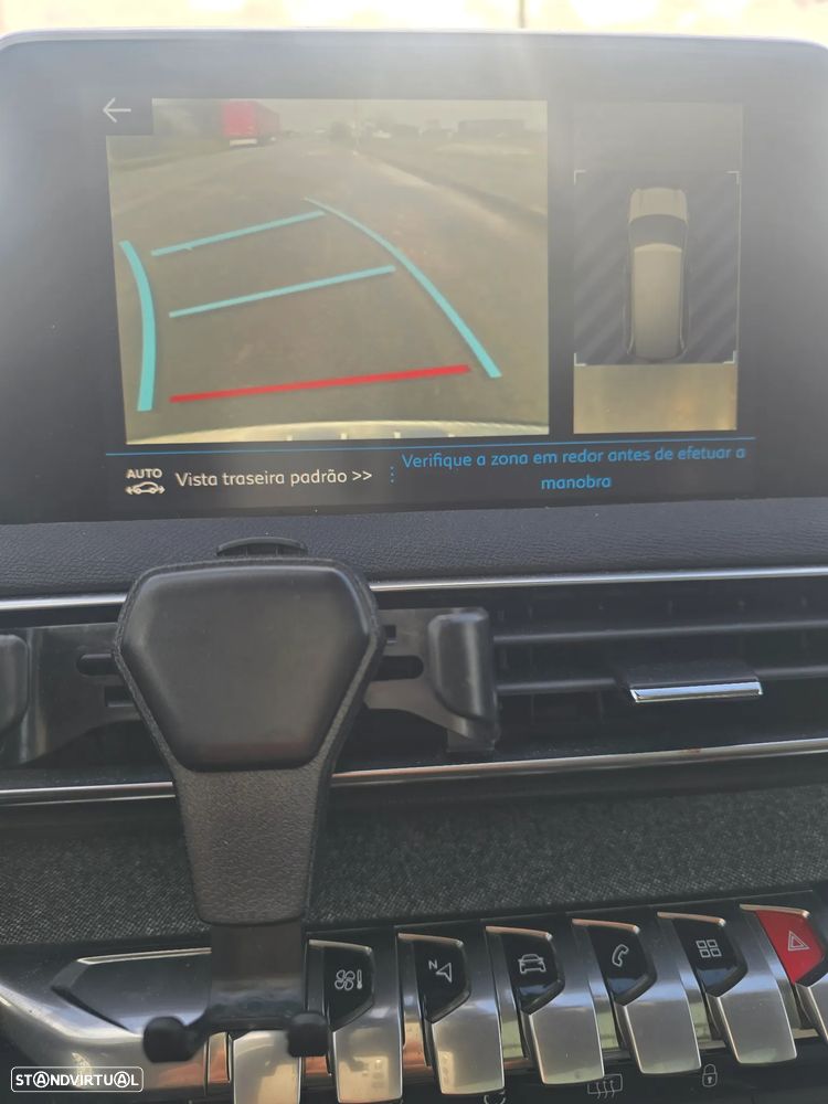 Peugeot 5008 1.6 BlueHDi Allure - 23